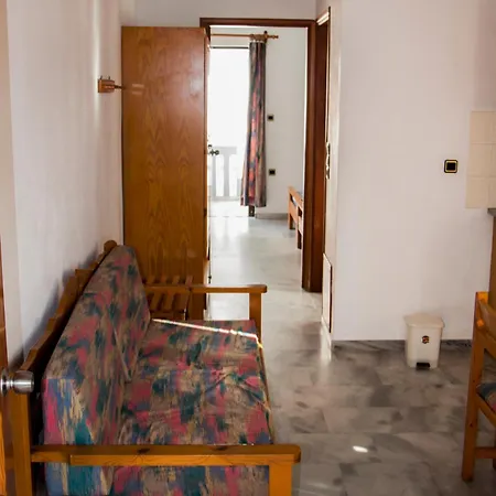 Popi 2* Agia Marina